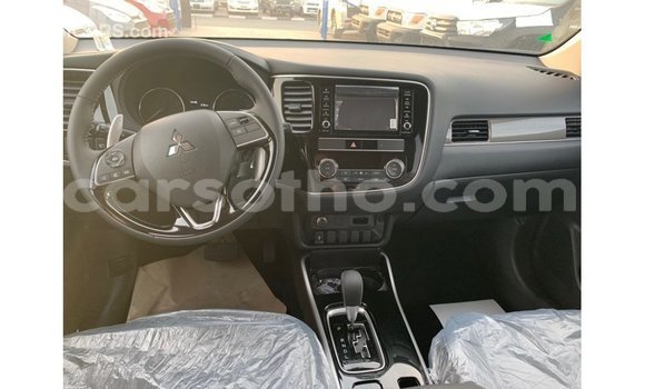 Sayi Imported Mitsubishi Outlander Brown Mota in Import - Dubai a Maseru Sayi Imported Mitsubishi Outlander Brown Mota in Import - Dubai a Maseru
