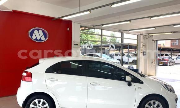 Acheter Occasion Voiture Kia Rio Blanc à Maseru, Maseru Acheter Occasion Voiture Kia Rio Blanc à Maseru, Maseru
