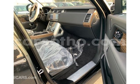 Sayi Imported Land Rover Range Rover Black Mota in Import - Dubai a Maseru Sayi Imported Land Rover Range Rover Black Mota in Import - Dubai a Maseru
