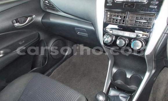 Acheter Occasion Voiture Toyota Yaris Gris à Maseru, Maseru Acheter Occasion Voiture Toyota Yaris Gris à Maseru, Maseru