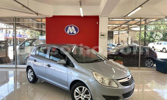 Sayi Na hannu Opel Corsa Silver Mota in Maseru a Maseru Sayi Na hannu Opel Corsa Silver Mota in Maseru a Maseru