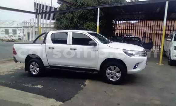 Acheter Occasion Voiture Toyota Hilux Blanc à Butha Buthe, Butha-Buthe Acheter Occasion Voiture Toyota Hilux Blanc à Butha Buthe, Butha-Buthe