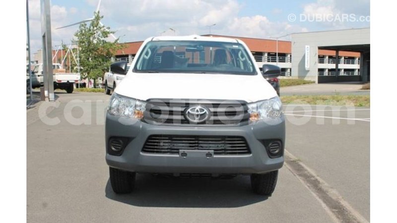 Big with watermark toyota hilux maseru import dubai 16250