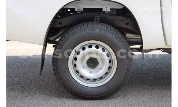 Acheter Import Voiture Toyota Hilux Blanc à Import - Dubai, Maseru Acheter Import Voiture Toyota Hilux Blanc à Import - Dubai, Maseru
