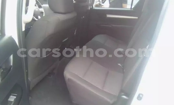 Acheter Occasion Voiture Toyota Hilux Blanc à Butha Buthe, Butha-Buthe Acheter Occasion Voiture Toyota Hilux Blanc à Butha Buthe, Butha-Buthe