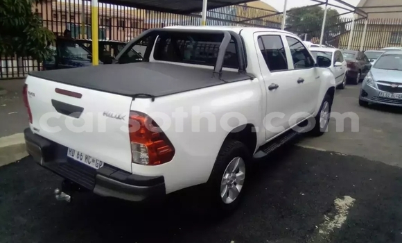 Acheter Occasion Voiture Toyota Hilux Blanc à Butha Buthe, Butha-Buthe Acheter Occasion Voiture Toyota Hilux Blanc à Butha Buthe, Butha-Buthe