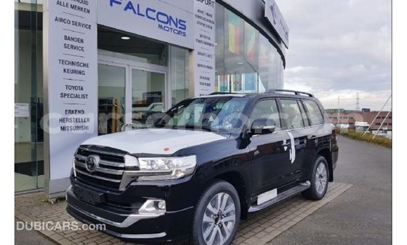Buy Import Toyota Land Cruiser Black Car in Import - Dubai in Maseru Buy Import Toyota Land Cruiser Black Car in Import - Dubai in Maseru