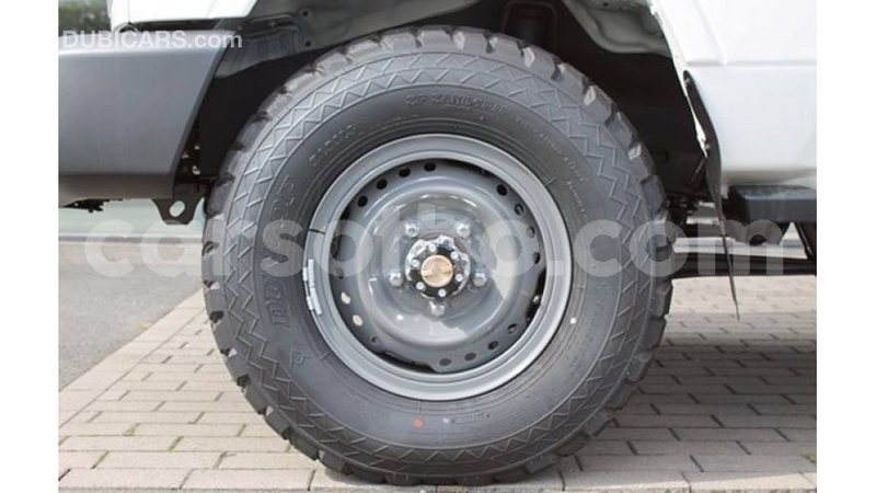 Big with watermark toyota land cruiser maseru import dubai 16257