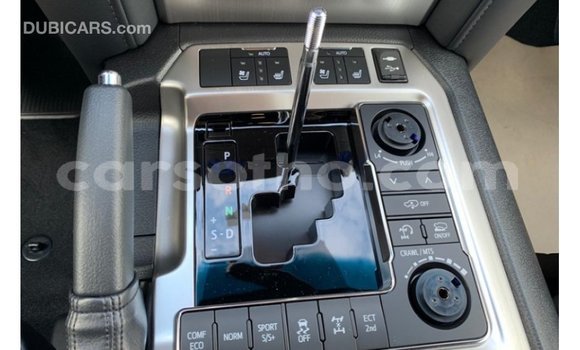 Acheter Import Voiture Toyota Land Cruiser Marron à Import - Dubai, Maseru Acheter Import Voiture Toyota Land Cruiser Marron à Import - Dubai, Maseru