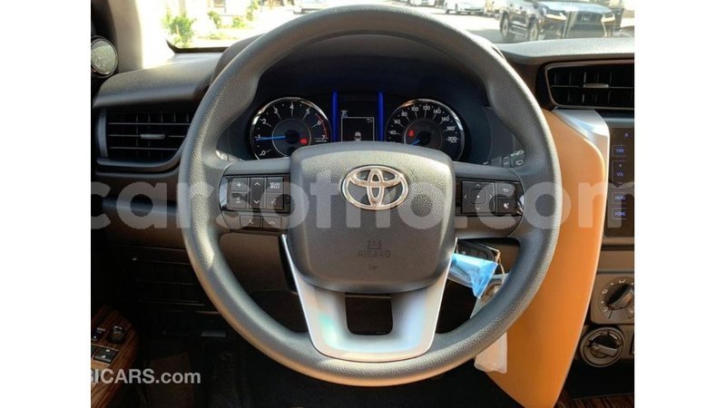 Big with watermark toyota fortuner maseru import dubai 16265