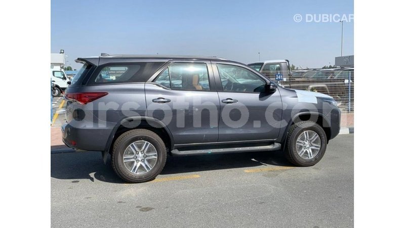 Big with watermark toyota fortuner maseru import dubai 16265