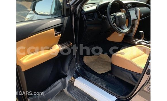 اشتري Imported Toyota Fortuner Other سيارة في Import - Dubai في Maseru اشتري Imported Toyota Fortuner Other سيارة في Import - Dubai في Maseru