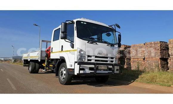 اشتري مستعمل Isuzu FVZ White شاحنة في Maseru في Maseru اشتري مستعمل Isuzu FVZ White شاحنة في Maseru في Maseru
