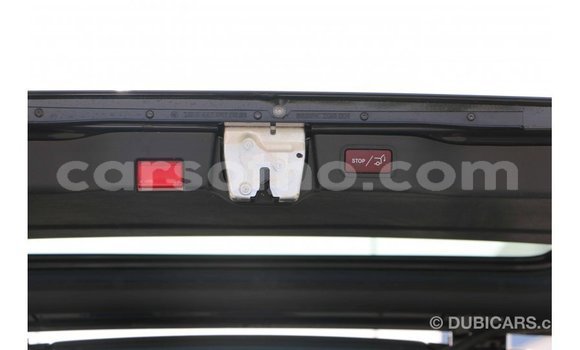 Acheter Import Voiture Mercedes-Benz 250 Noir à Import - Dubai, Maseru Acheter Import Voiture Mercedes-Benz 250 Noir à Import - Dubai, Maseru