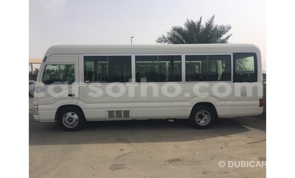 Acheter Import Voiture Toyota Coaster Blanc à Import - Dubai, Maseru Acheter Import Voiture Toyota Coaster Blanc à Import - Dubai, Maseru