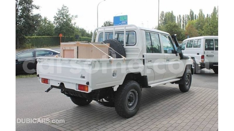 Big with watermark toyota land cruiser maseru import dubai 16274