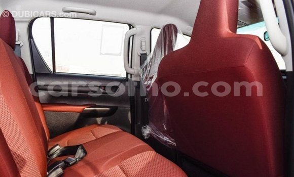 Buy Import Toyota Hilux White Car in Import - Dubai in Maseru Buy Import Toyota Hilux White Car in Import - Dubai in Maseru