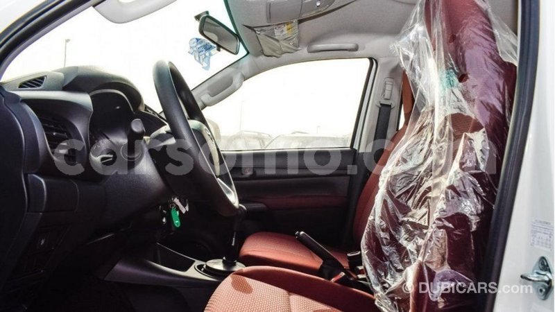 Big with watermark toyota hilux maseru import dubai 16275