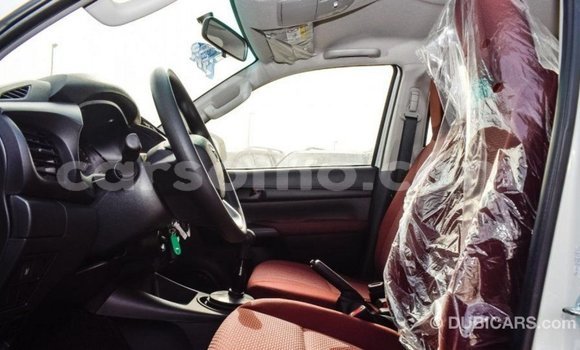 Buy Import Toyota Hilux White Car in Import - Dubai in Maseru Buy Import Toyota Hilux White Car in Import - Dubai in Maseru