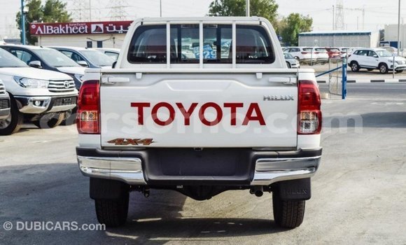 Buy Import Toyota Hilux White Car in Import - Dubai in Maseru Buy Import Toyota Hilux White Car in Import - Dubai in Maseru