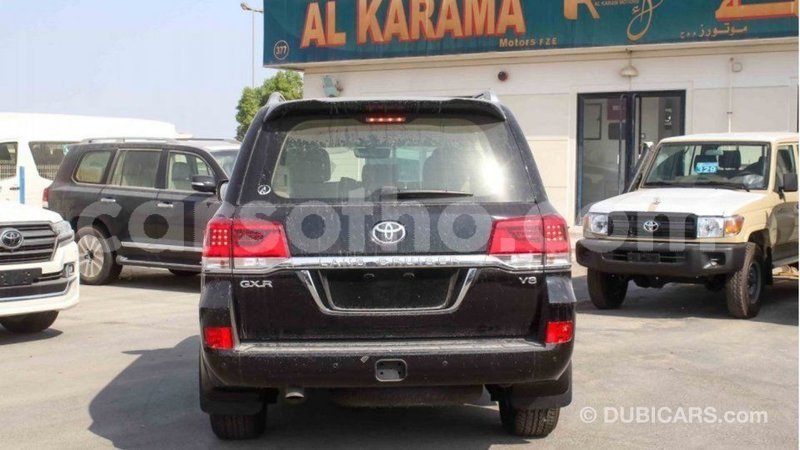 Big with watermark toyota land cruiser maseru import dubai 16276