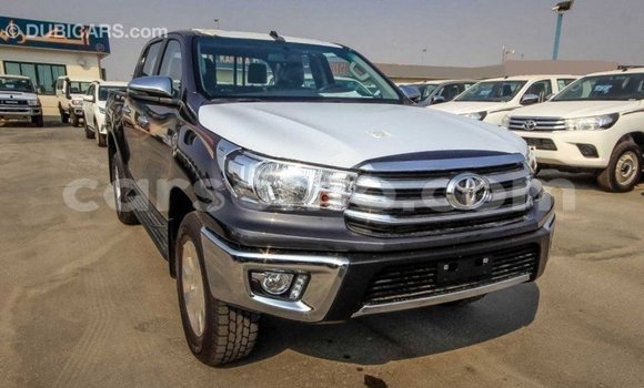 اشتري Imported Toyota Hilux Black سيارة في Import - Dubai في Maseru اشتري Imported Toyota Hilux Black سيارة في Import - Dubai في Maseru