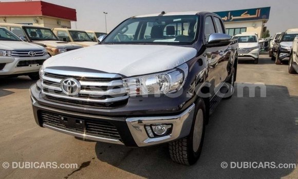 اشتري Imported Toyota Hilux Black سيارة في Import - Dubai في Maseru اشتري Imported Toyota Hilux Black سيارة في Import - Dubai في Maseru