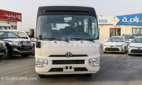 اشتري Imported Toyota Coaster White سيارة في Import - Dubai في Maseru اشتري Imported Toyota Coaster White سيارة في Import - Dubai في Maseru
