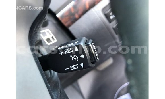 Sayi Imported Toyota Land Cruiser Black Mota in Import - Dubai a Maseru Sayi Imported Toyota Land Cruiser Black Mota in Import - Dubai a Maseru