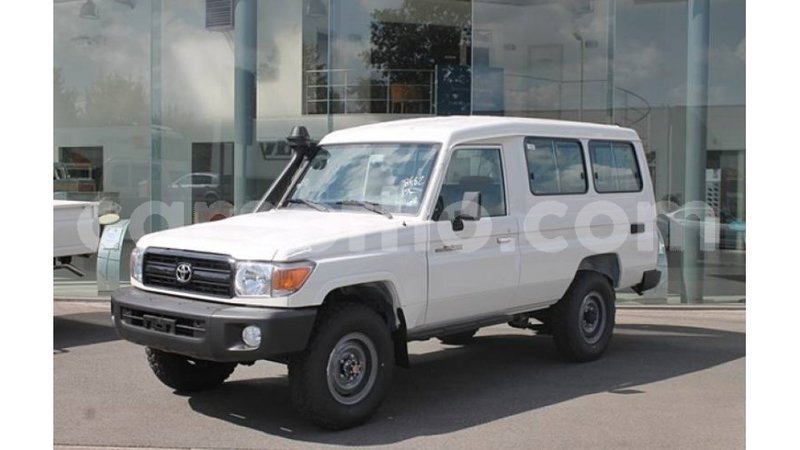 Big with watermark toyota land cruiser maseru import dubai 16303