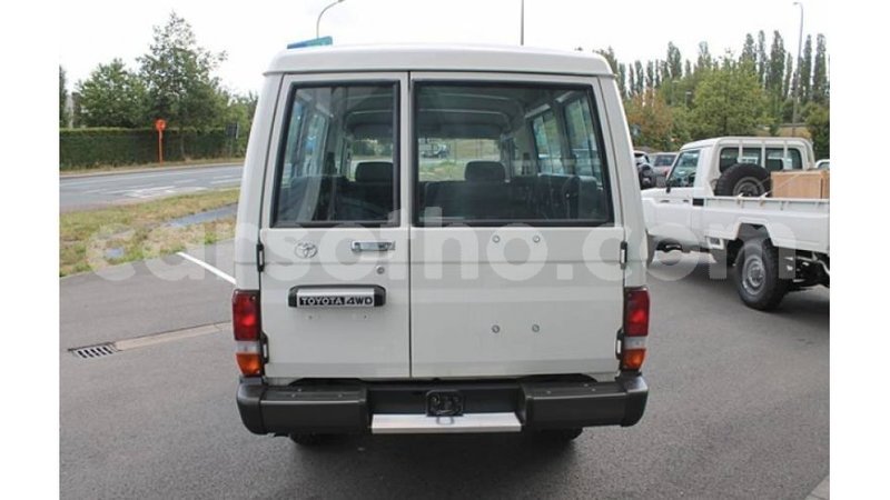 Big with watermark toyota land cruiser maseru import dubai 16303