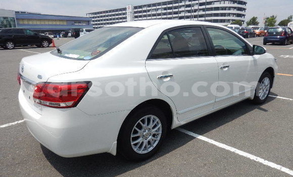 Acheter Occasion Voiture Toyota Premio Blanc à Butha Buthe, Butha-Buthe Acheter Occasion Voiture Toyota Premio Blanc à Butha Buthe, Butha-Buthe