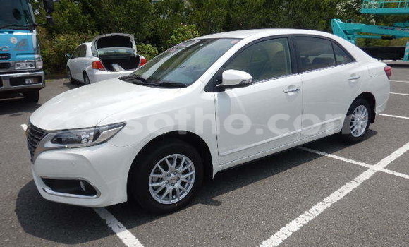 Acheter Occasion Voiture Toyota Premio Blanc à Butha Buthe, Butha-Buthe Acheter Occasion Voiture Toyota Premio Blanc à Butha Buthe, Butha-Buthe