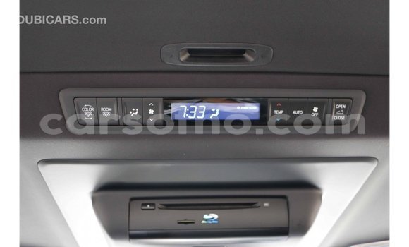 Acheter Import Voiture Toyota Alphard Blanc à Import - Dubai, Maseru Acheter Import Voiture Toyota Alphard Blanc à Import - Dubai, Maseru