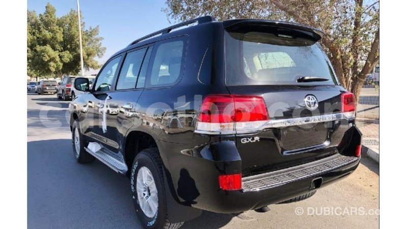 Big with watermark toyota land cruiser maseru import dubai 16318