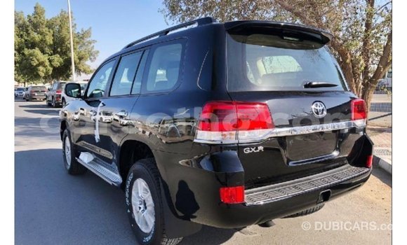 اشتري Imported Toyota Land Cruiser Black سيارة في Import - Dubai في Maseru اشتري Imported Toyota Land Cruiser Black سيارة في Import - Dubai في Maseru