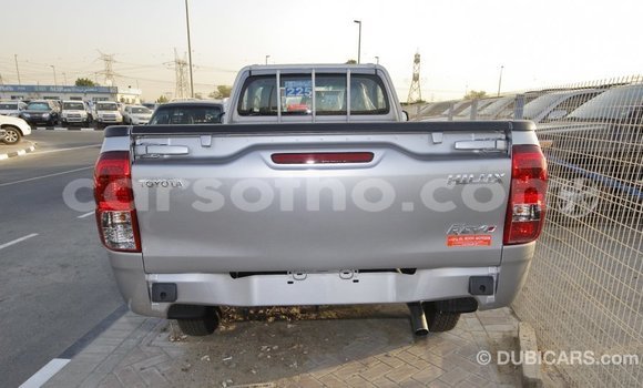 Sayi Imported Toyota Hilux Other Mota in Import - Dubai a Maseru Sayi Imported Toyota Hilux Other Mota in Import - Dubai a Maseru