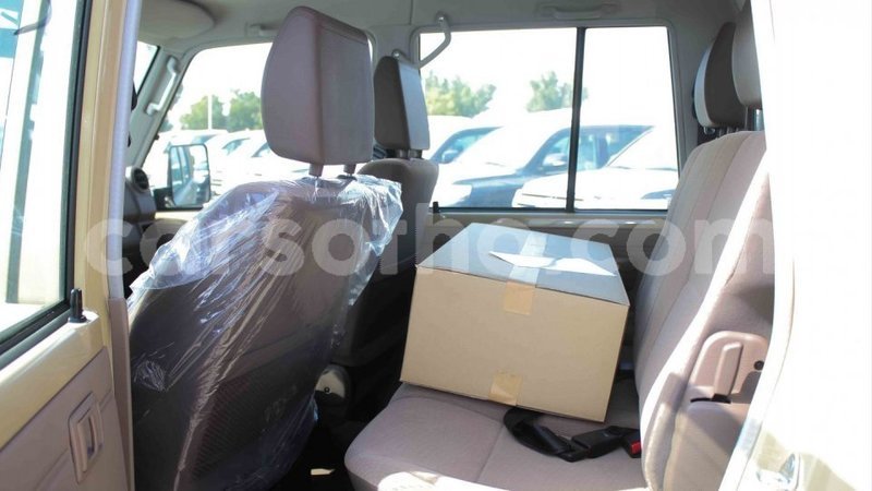 Big with watermark toyota land cruiser maseru import dubai 16321