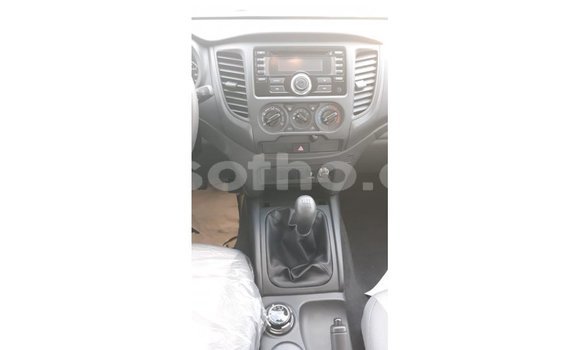 اشتري Imported Mitsubishi L200 White سيارة في Import - Dubai في Maseru اشتري Imported Mitsubishi L200 White سيارة في Import - Dubai في Maseru