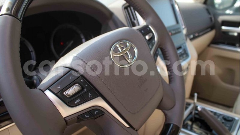 Big with watermark toyota land cruiser maseru import dubai 16325
