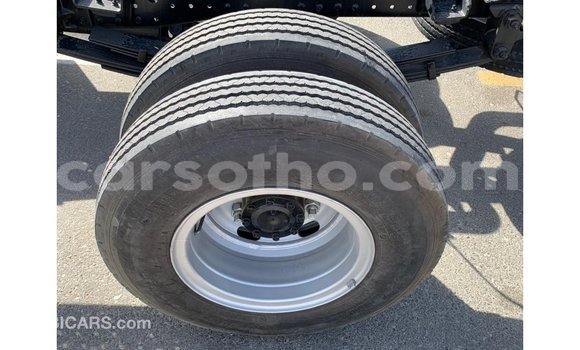 Acheter Import Voiture Mitsubishi i Blanc à Import - Dubai, Maseru Acheter Import Voiture Mitsubishi i Blanc à Import - Dubai, Maseru