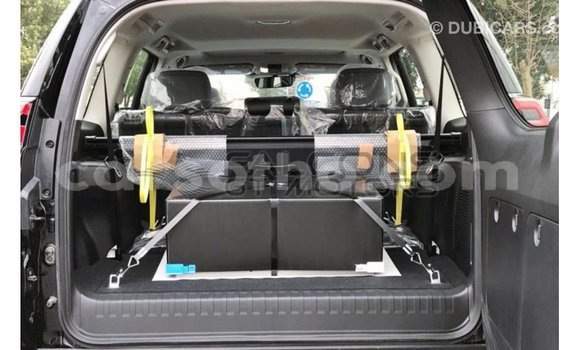 Acheter Import Voiture Toyota Prado Noir à Import - Dubai, Maseru Acheter Import Voiture Toyota Prado Noir à Import - Dubai, Maseru