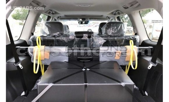 Acheter Import Voiture Toyota Prado Noir à Import - Dubai, Maseru Acheter Import Voiture Toyota Prado Noir à Import - Dubai, Maseru