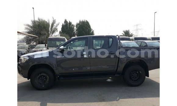 Acheter Import Voiture Toyota Hilux Noir à Import - Dubai, Maseru Acheter Import Voiture Toyota Hilux Noir à Import - Dubai, Maseru