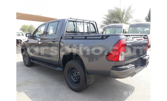 Acheter Import Voiture Toyota Hilux Noir à Import - Dubai, Maseru Acheter Import Voiture Toyota Hilux Noir à Import - Dubai, Maseru