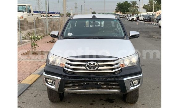 Sayi Imported Toyota Hilux Black Mota in Import - Dubai a Maseru Sayi Imported Toyota Hilux Black Mota in Import - Dubai a Maseru