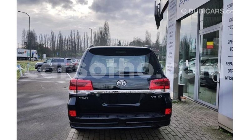 Big with watermark toyota land cruiser maseru import dubai 16342