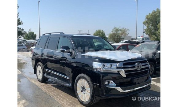 اشتري Imported Toyota Land Cruiser Black سيارة في Import - Dubai في Maseru اشتري Imported Toyota Land Cruiser Black سيارة في Import - Dubai في Maseru