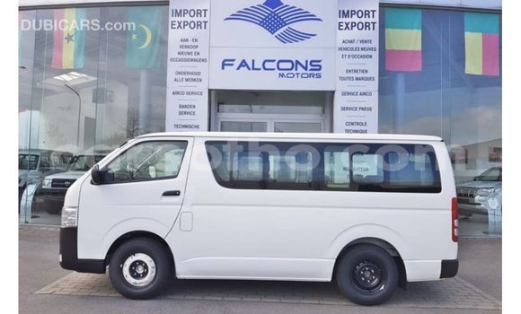 Buy Import Toyota Hiace White Car in Import - Dubai in Maseru Buy Import Toyota Hiace White Car in Import - Dubai in Maseru