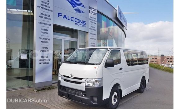 Buy Import Toyota Hiace White Car in Import - Dubai in Maseru Buy Import Toyota Hiace White Car in Import - Dubai in Maseru